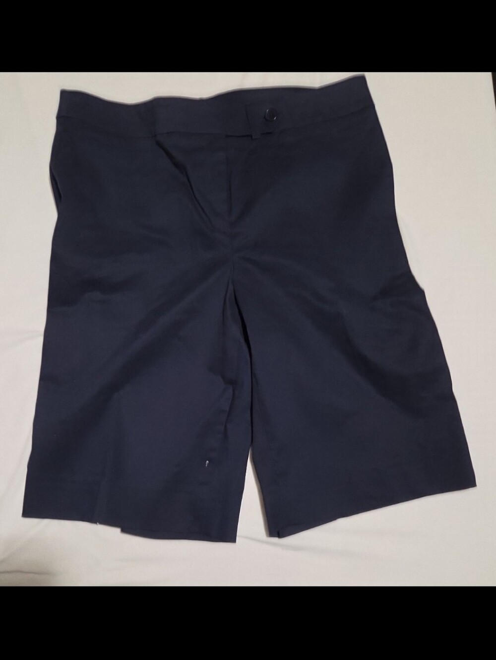 Jones new york Women's size 12 navy shorts #27
